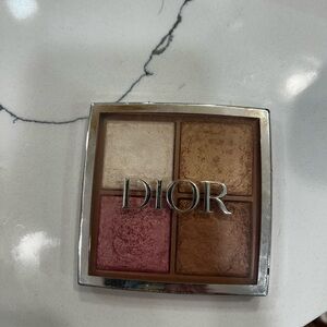 Dior highlighter Palette with Cream, Pink, and Brown Shades